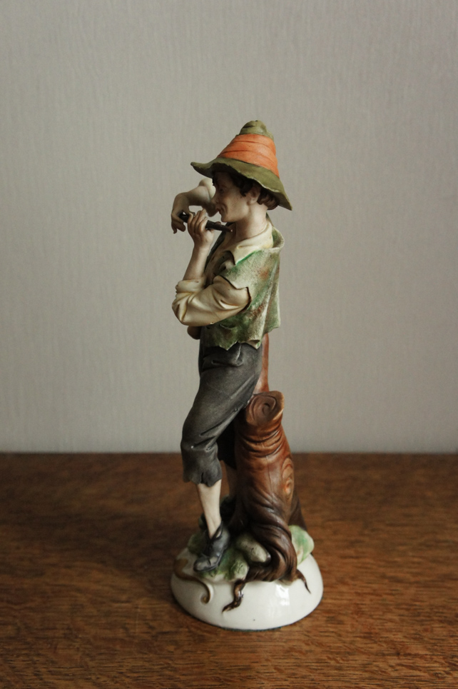 Мальчик с флейтой, Ipa, Каподимонте, статуэтка