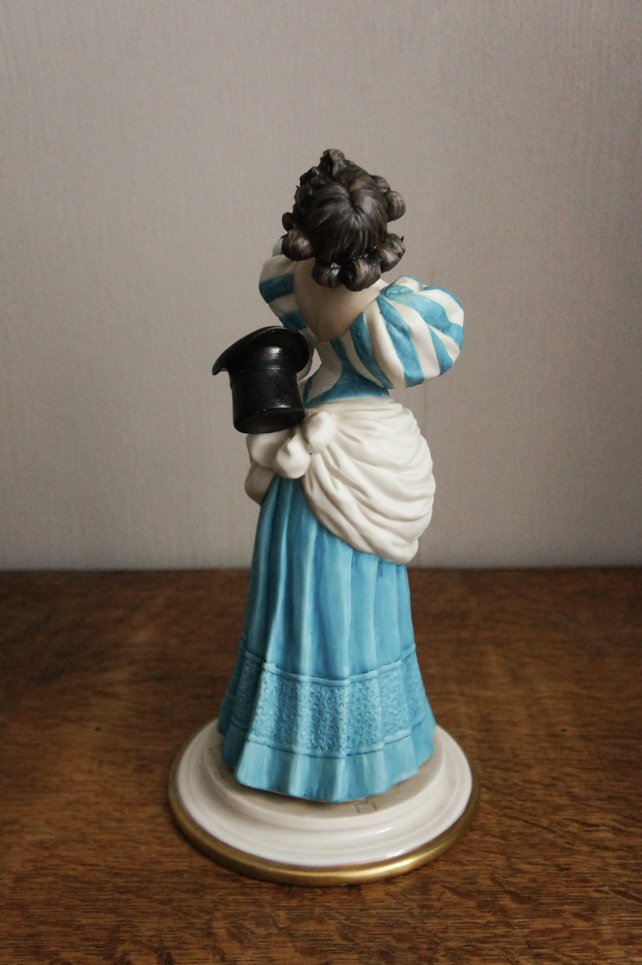 Леди с цилиндром, Sandro Maggioni, Capodimonte, статуэтка