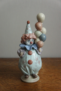 Клоун с шариками, Lladro, фарфоровая статуэтка, KunstGalerie.ru