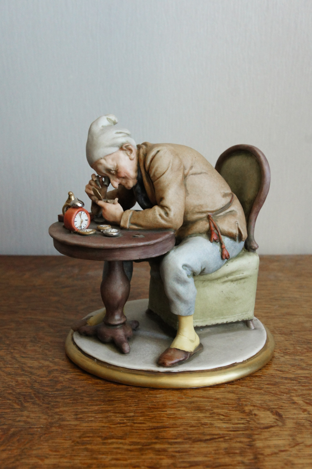 Часовщик, Giuseppe Cappe, Capodimonte, статуэтка