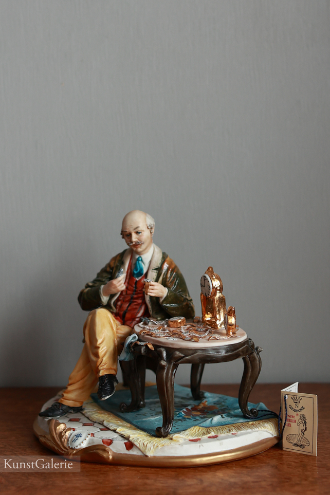 Часовщик, Walter Scapinello, Каподимонте, статуэтка