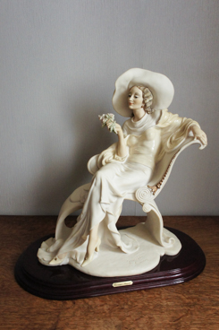 Дама на софе, Giuseppe Armani, Florence, Capodimonte, статуэтка, KunstGalerie.ru
