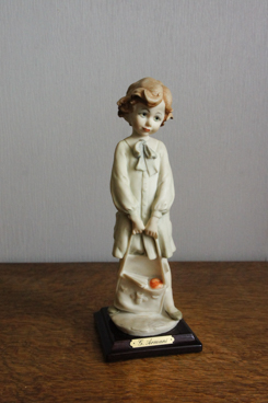Девочка с портфелем, Giuseppe Armani, Florence, Capodimonte, статуэтка, KunstGalerie.ru