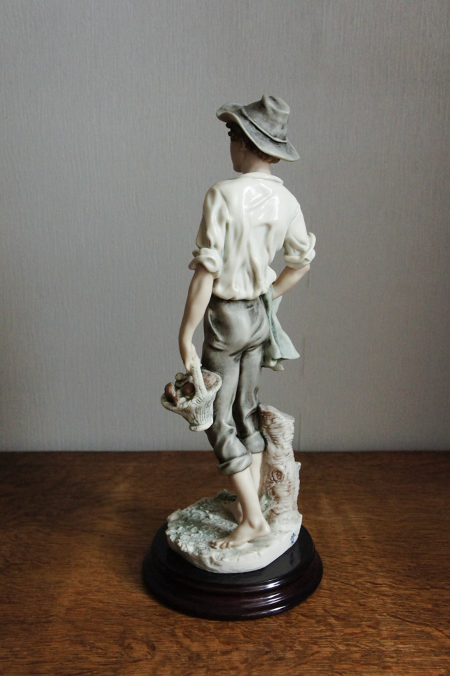 Country boy, Giuseppe Armani, Florence, статуэтка