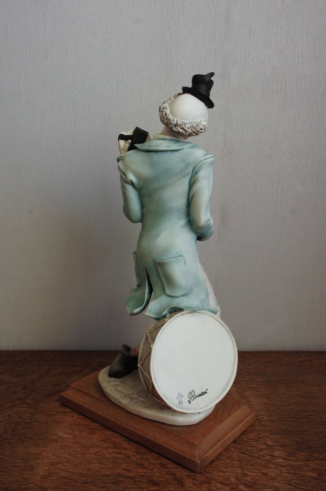 Клоун с аккордеоном, Джузеппе Армани, статуэтка