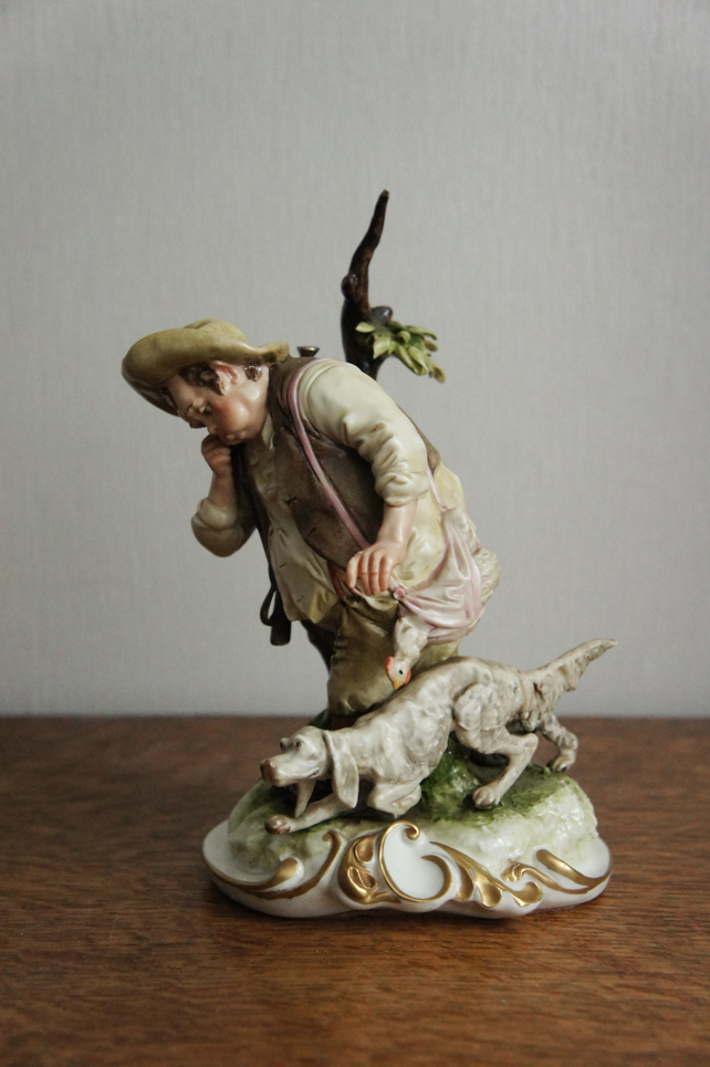 Охотник с мушкетом, Cappe, Capodimonte, статуэтка