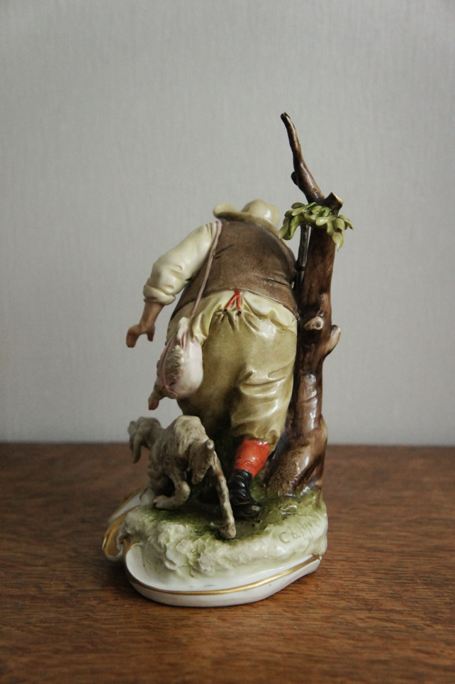 Охотник с мушкетом, Cappe, Capodimonte, статуэтка
