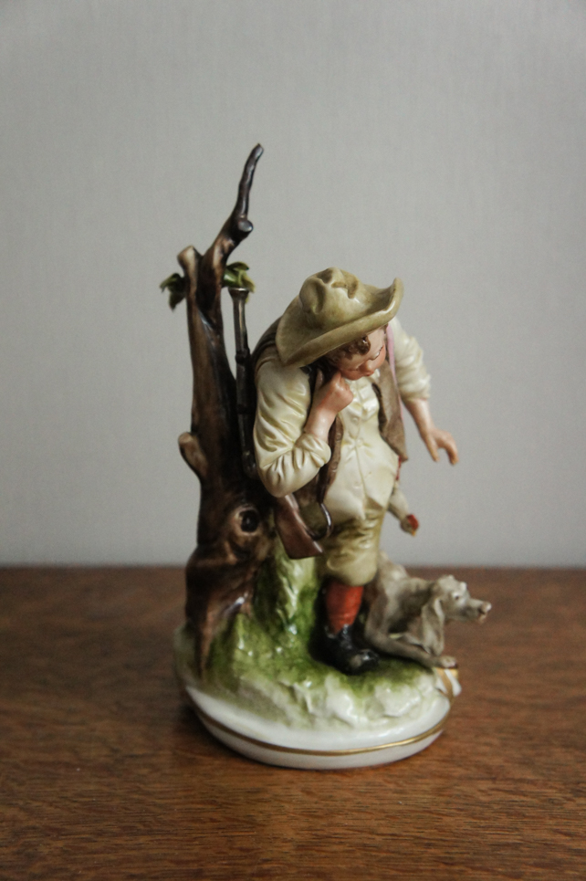 Охотник с мушкетом, Cappe, Capodimonte, статуэтка