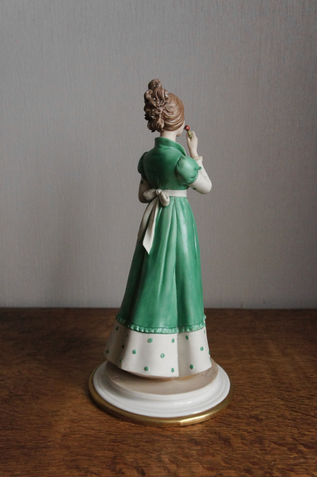 Леди с розочками, Sandro Maggioni, Capodimonte, статуэтка