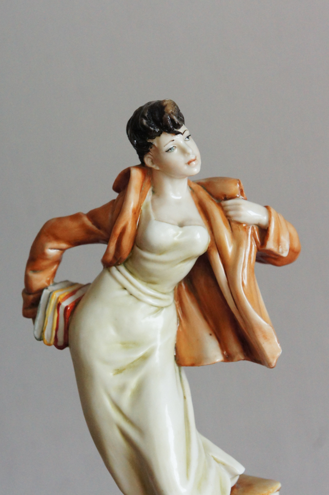 Учительница, Porcellane Principe, Каподимонте, статуэтка