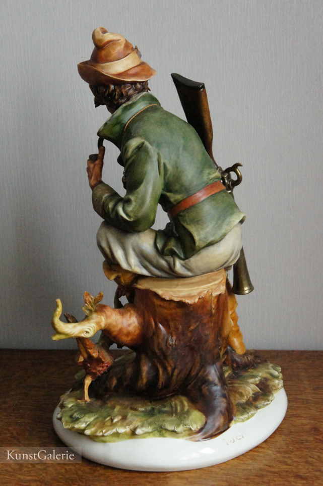 Охотник с фазаном, Tosca, Capodimonte, статуэтка