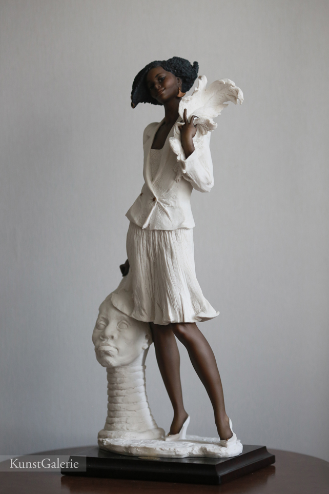 Nicole, Giuseppe Armani, Florence, купить