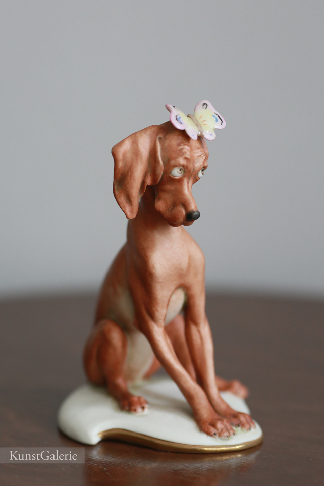 Собачка с бабочкой, Giuseppe Cappe, Capodimonte, статуэтка