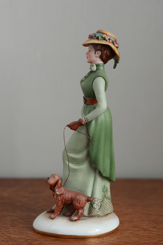 Леди в зеленом с собачкой, Ipa, Capodimonte, статуэтка