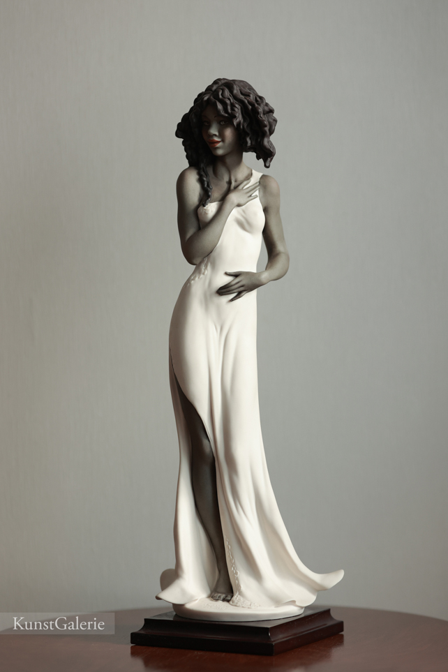 Dark Beauty, Giuseppe Armani, купить