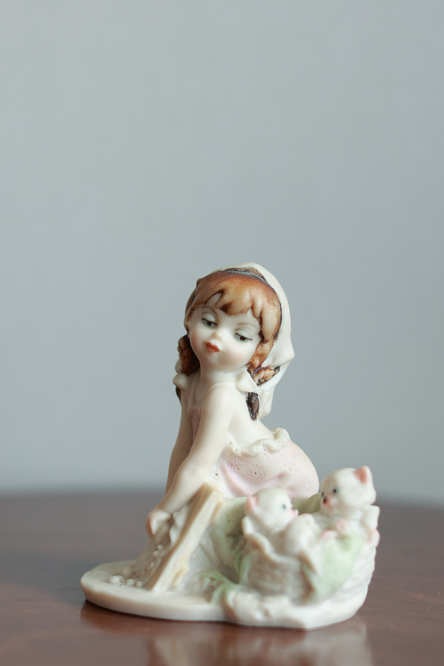 Девочка с корзинкой котят, Giuseppe Armani, Florence, купить