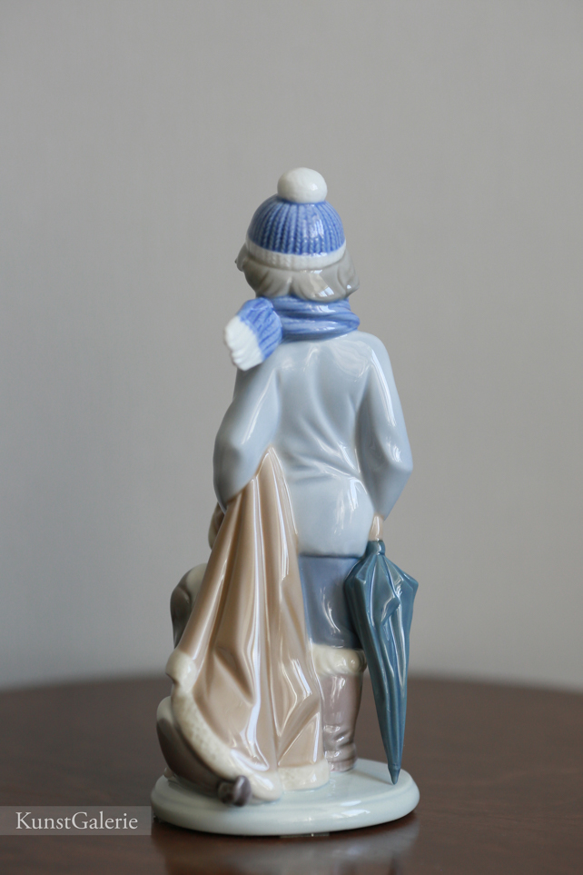 Зимняя прогулка, фарфоровая статуэтка, Льядро
