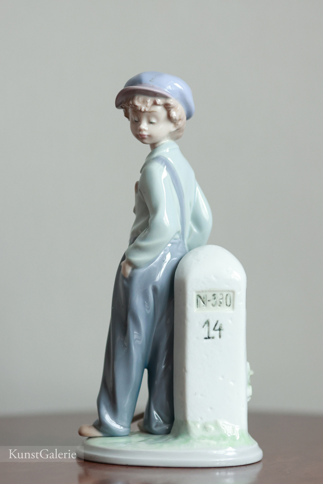 Странник, фарфоровая статуэтка, Lladro