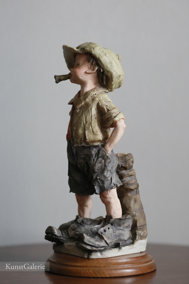 Мальчик с сигаретой, Giuseppe Armani, купить
