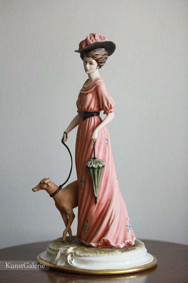 Леди с левреткой, Luciano, Capodimonte, статуэтка