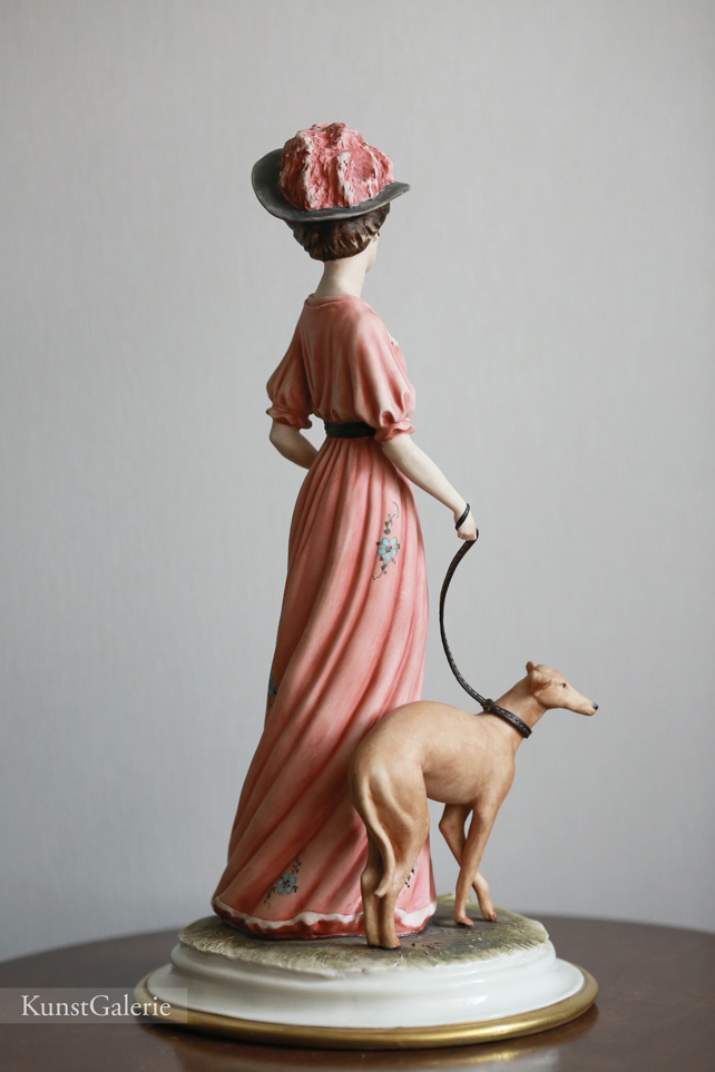 Леди с левреткой, Luciano, Capodimonte, статуэтка