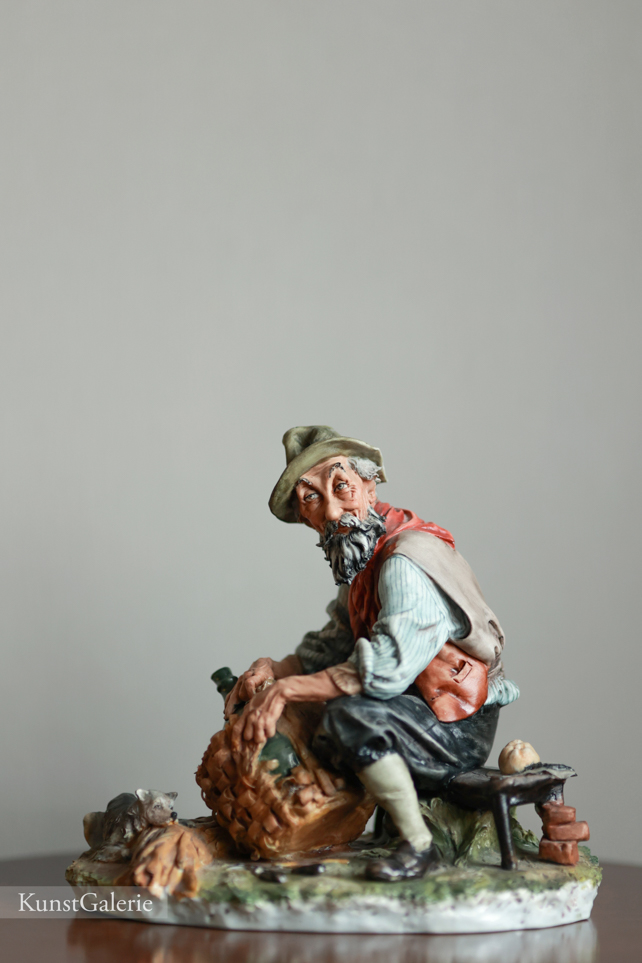 Бродяга с бутылем, Tyche Bruno, Capodimonte, статуэтка