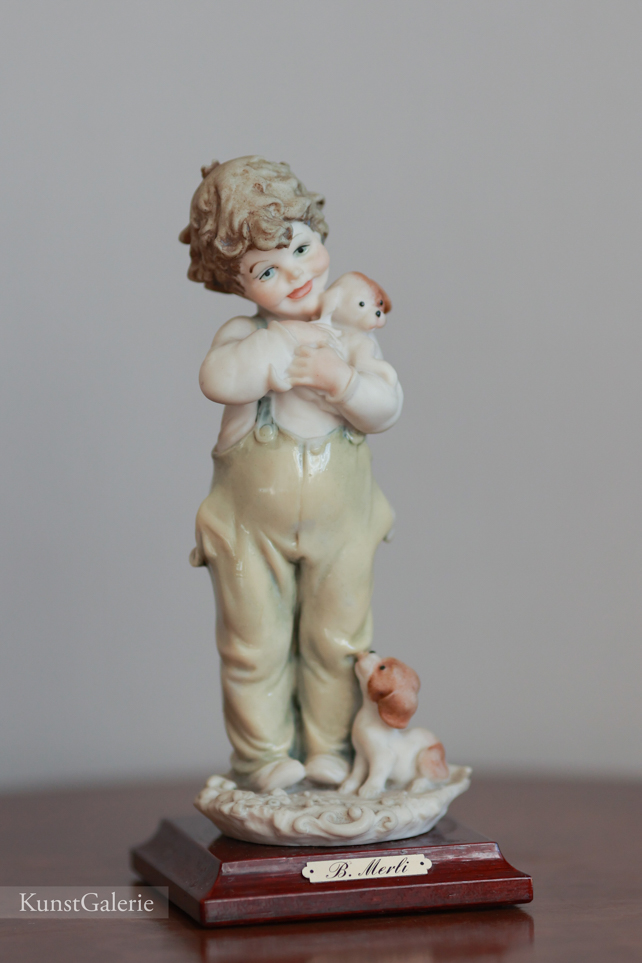 Мальчик с щенками, Bruno Merli, Capodimonte, статуэтка