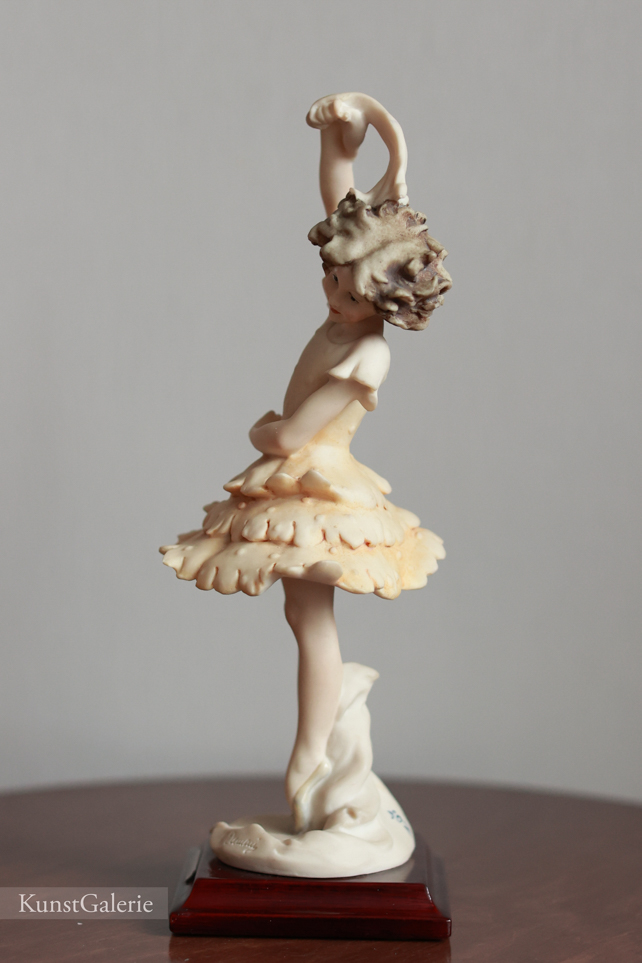 Юная балерина, Giuseppe Armani, Florence, купить