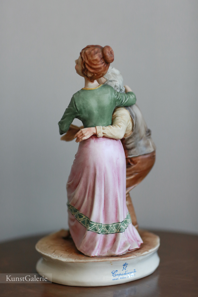 Танцующая пара Divine, Mario Alparone, Capodimonte, статуэтка
