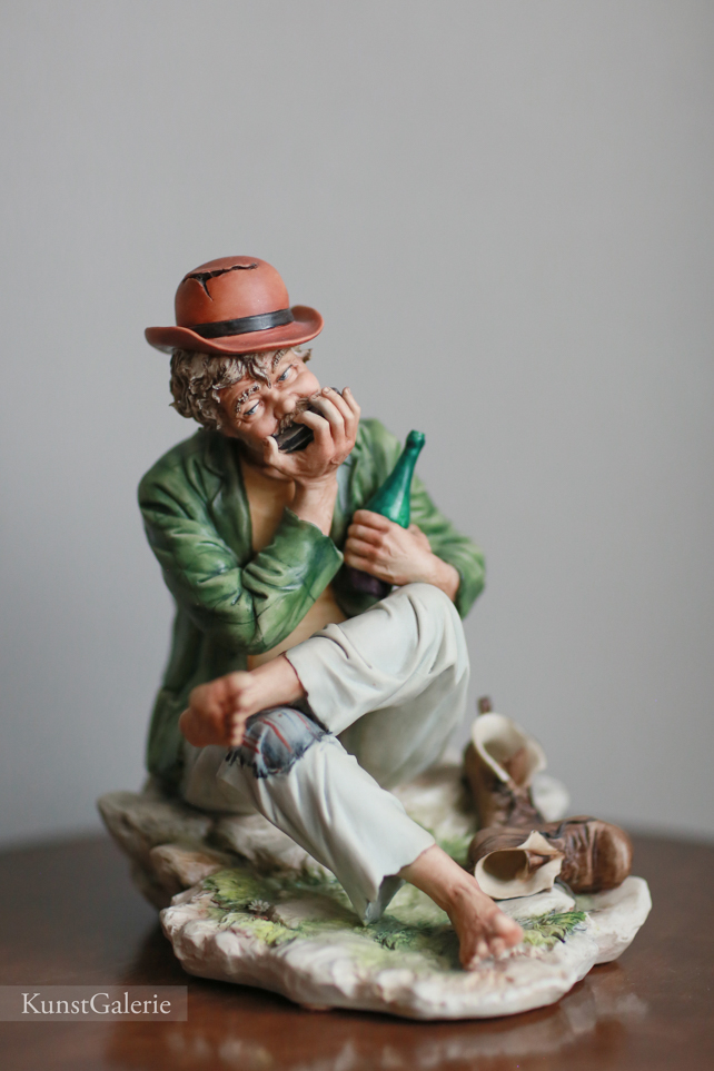 Бродяга с губной гармошкой, Sandro Maggioni, Capodimonte, статуэтка