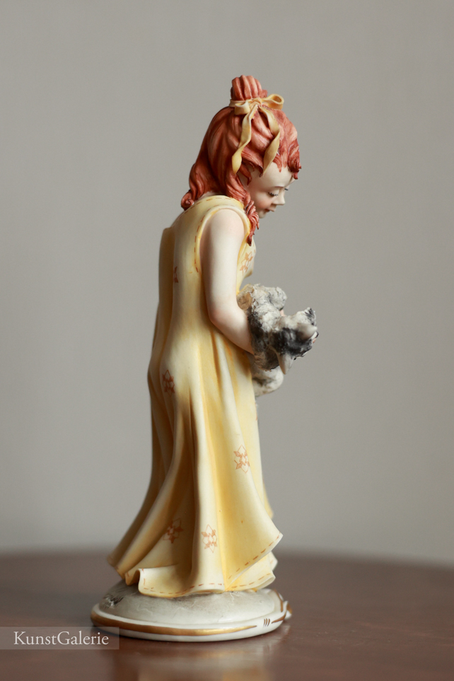 Рыжая девочка с котом, Cortese, Capodimonte, статуэтка