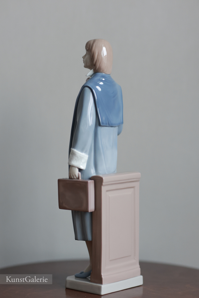 Адвокат, фарфоровая статуэтка, Lladro