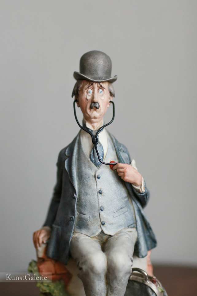 Доктор со стетоскопом, Giuseppe Cappe, Capodimonte, статуэтка
