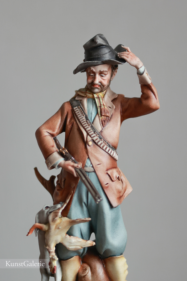 Охотник и собака с дичью, Ipa, Capodimonte, статуэтка