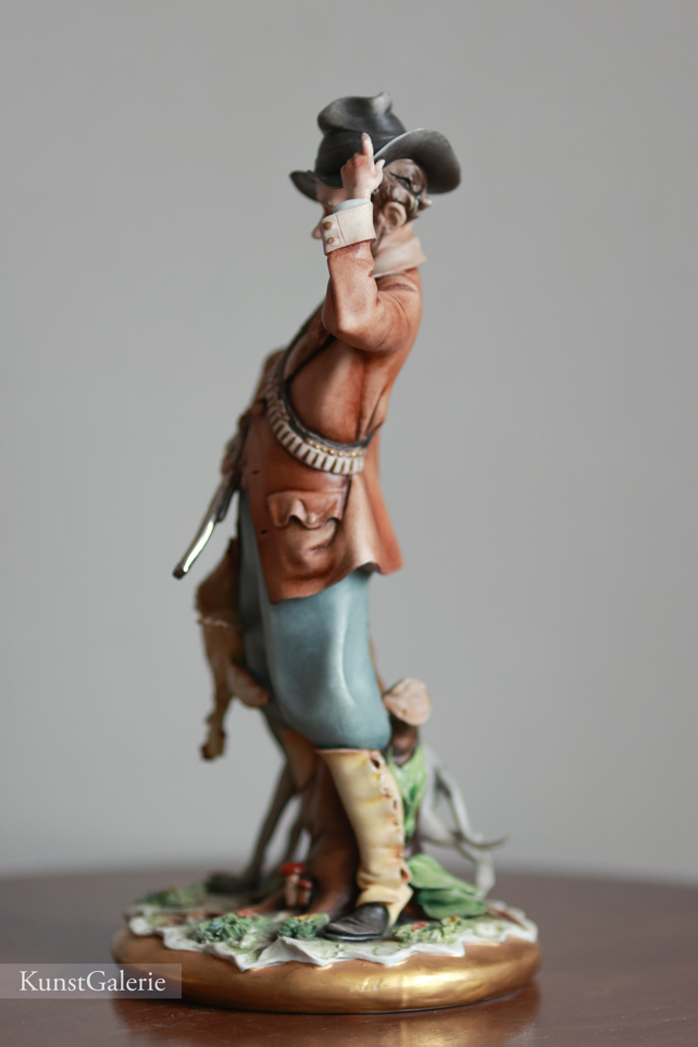 Охотник и собака с дичью, Ipa, Capodimonte, статуэтка