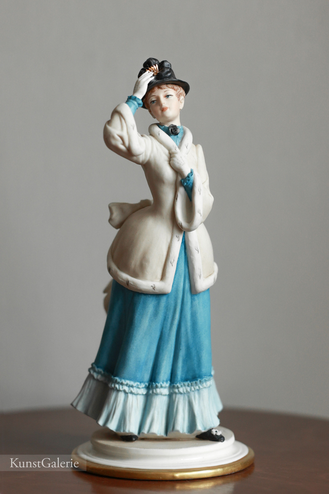 Леди в белой шубке, Sandro Maggioni, Capodimonte, статуэтка