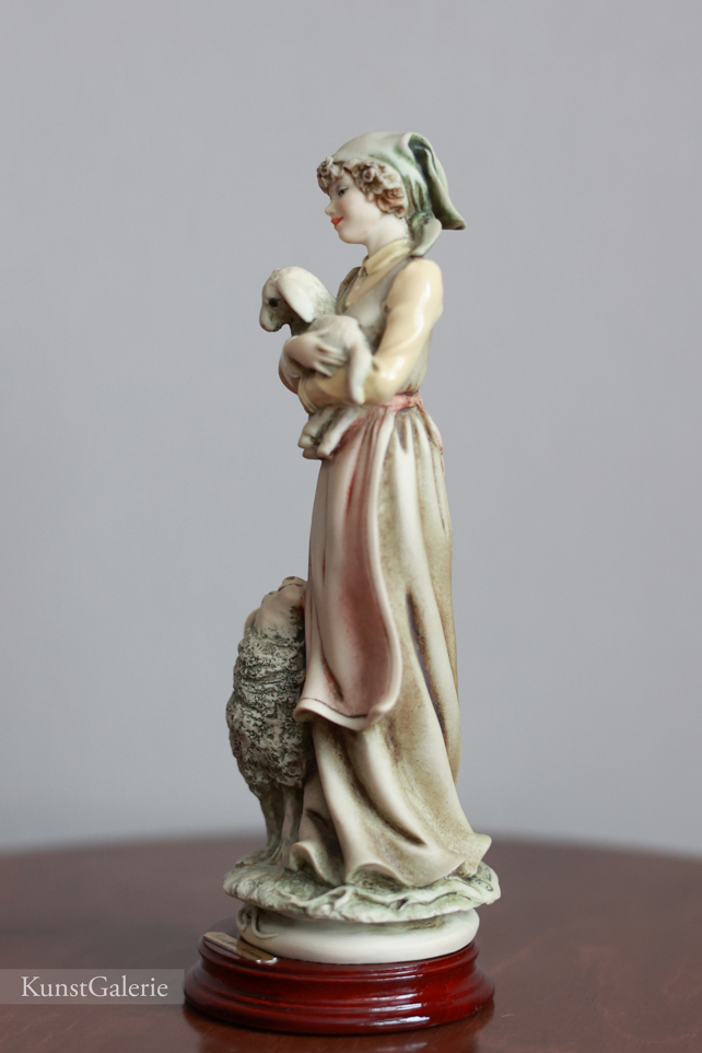 Девочка с барашками, Giuseppe Armani, Florence, купить