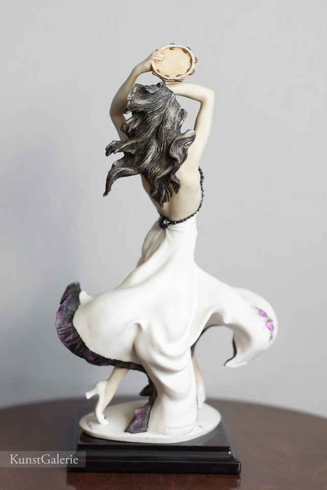 Gipsy Queen, Giuseppe Armani, Florence, статуэтка