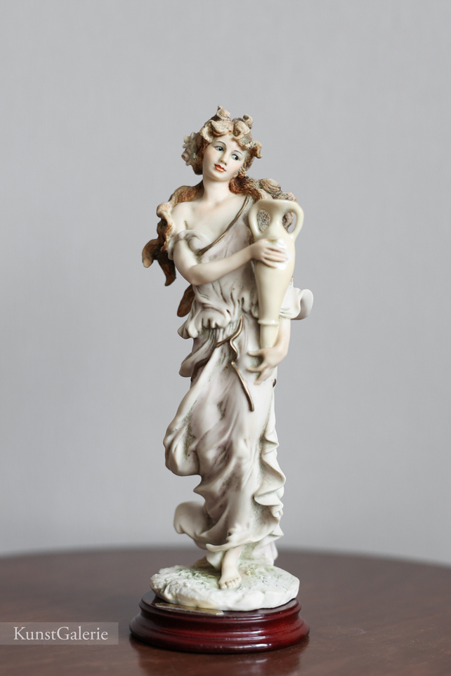 Девушка с амфорой, Giuseppe Armani, Florence, купить