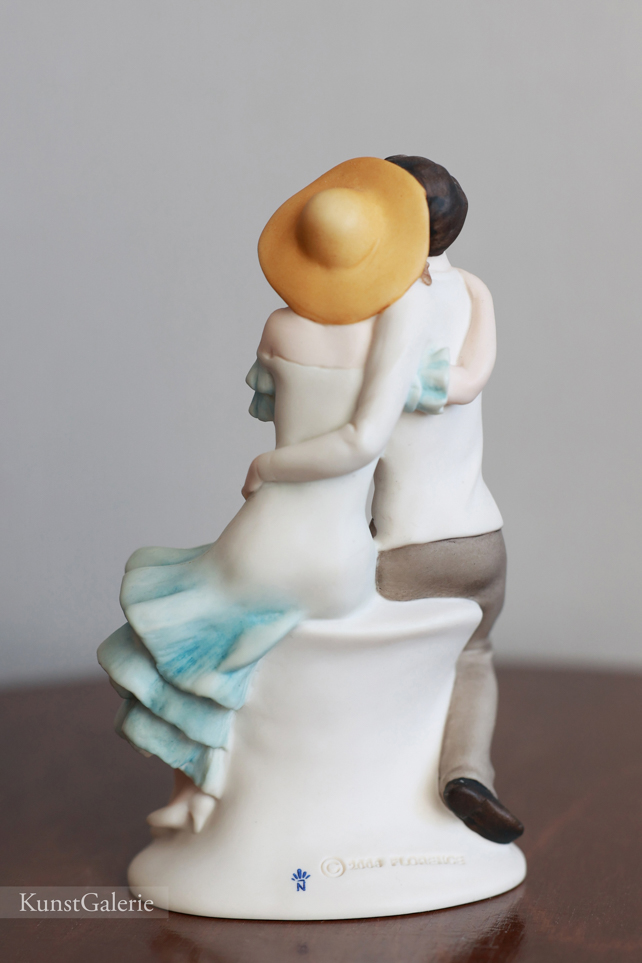 Ты и я, Giuseppe Armani, Florence, статуэтка