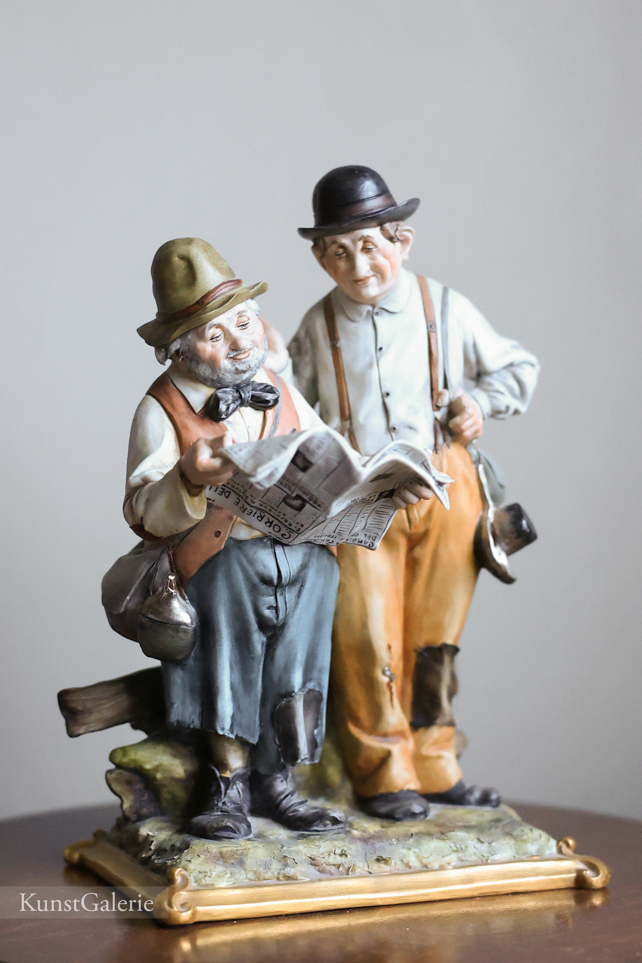 Джентльмены с газетой, Tyche Bruno, Capodimonte, статуэтка