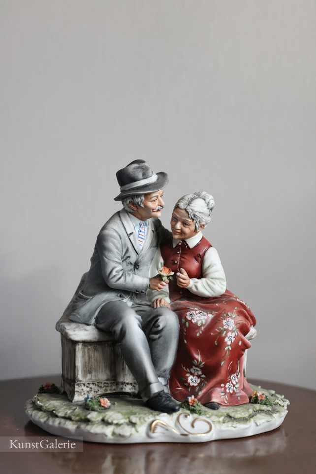 Любовь длиною в жизнь, Cortese, Каподимонте, фарфоровая статуэтка. KunstGalerie