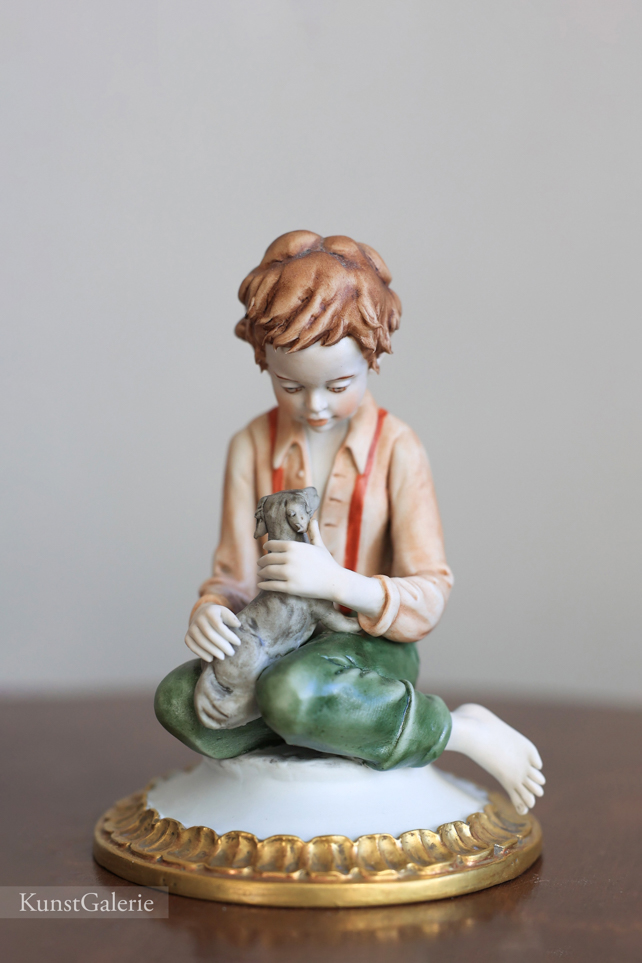 Мальчик с собачкой, Benacchio, Capodimonte, фарфоровые статуэтки. KunstGalerie
