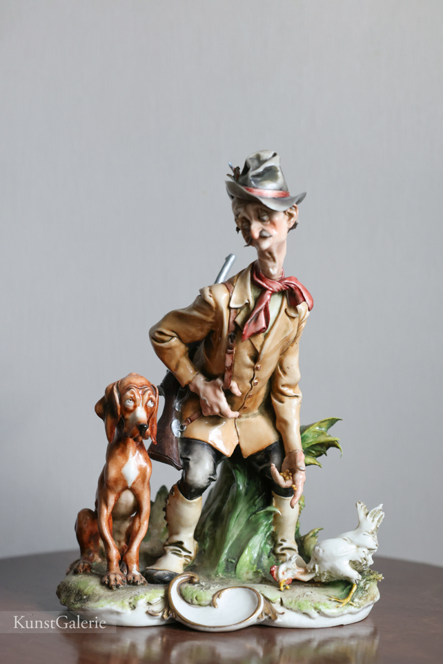 Охотник с собакой, Giuseppe Cappe, Capodimonte, статуэтка