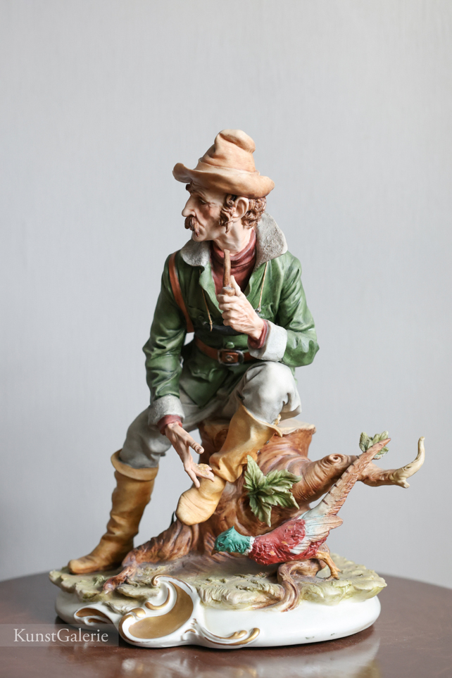 Охотник с фазаном, Tosca, Capodimonte, статуэтка