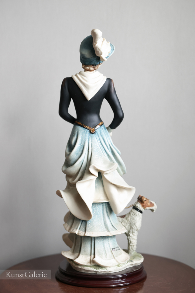 Леди с фокстерьером, Giuseppe Armani, Florence, статуэтка
